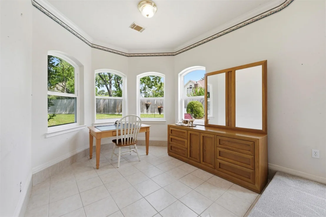 Photo of 7114 Centre Oaks Drive