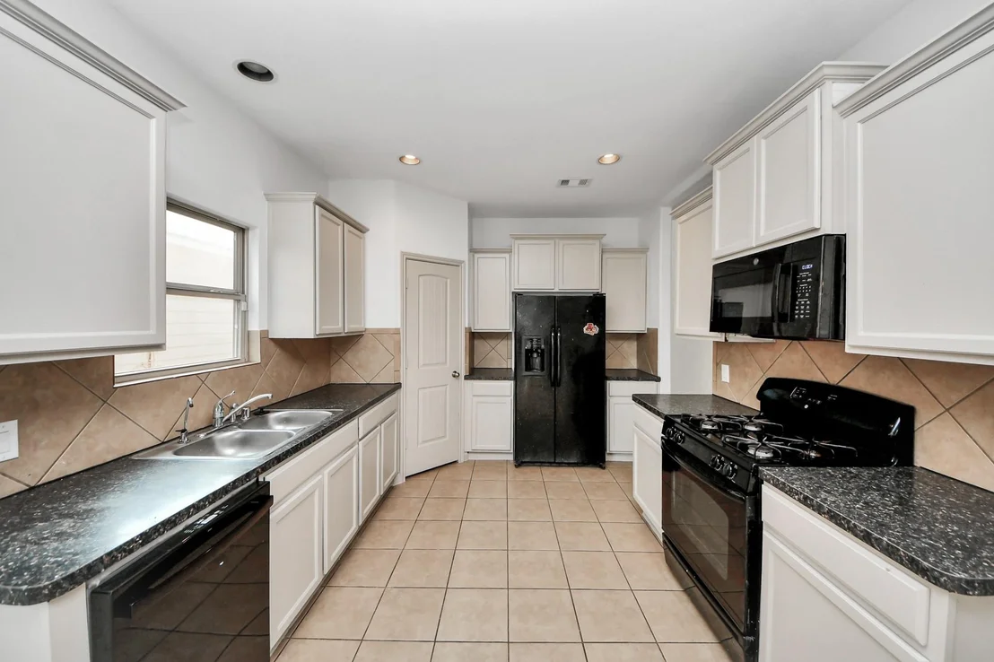 Photo of 13935 Long Meadow Drive