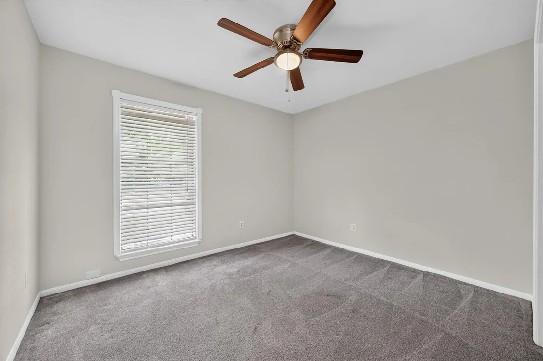 Photo of 25515 Stone Mill Lane