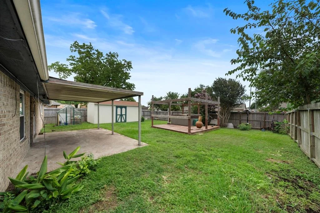 Photo of 3627 Raindrops Road