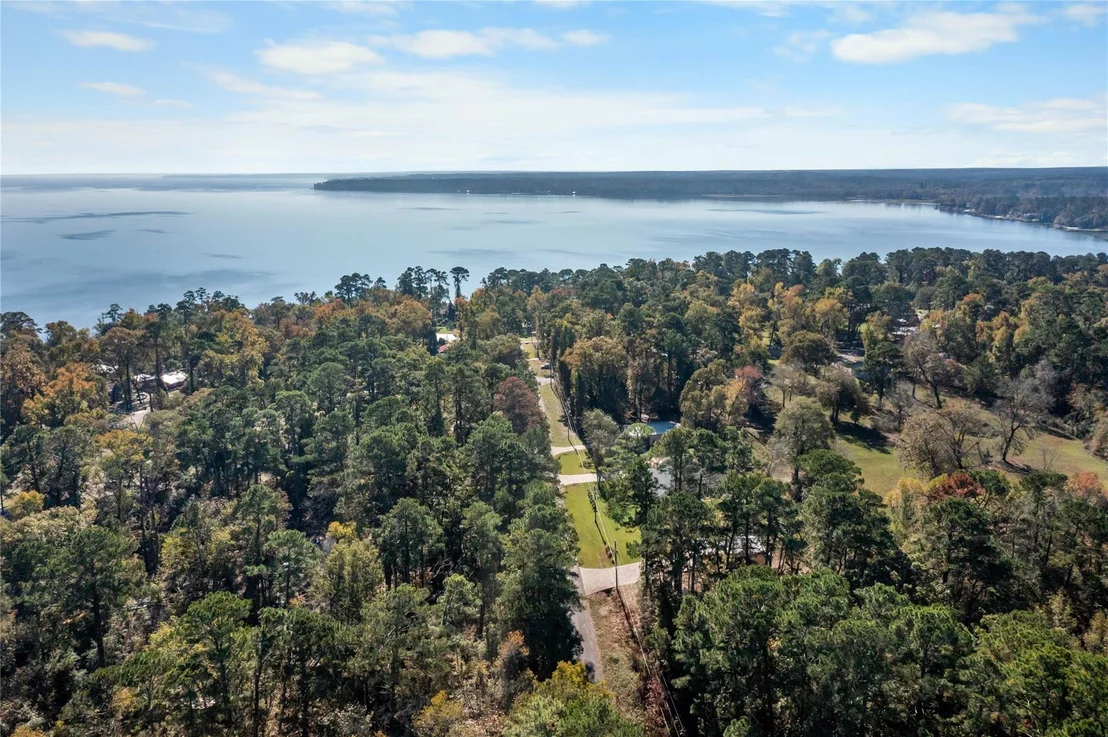 Photo of 0 Lakeview Drive