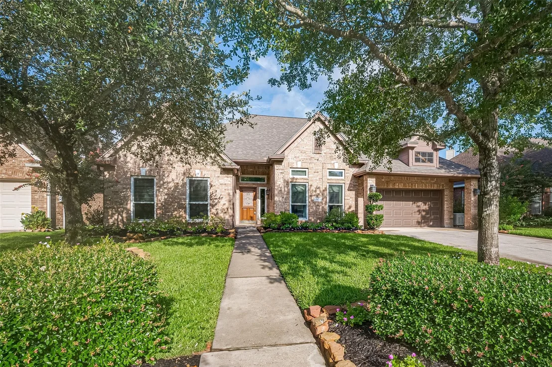 Photo of 15427 Oxenford Drive