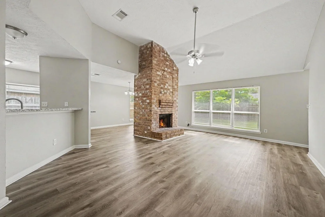 Photo of 2710 Village Circle Drive