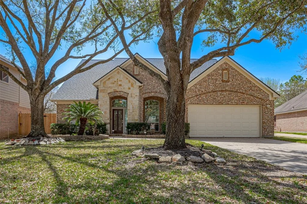 Photo of 22527 Crownfield Lane
