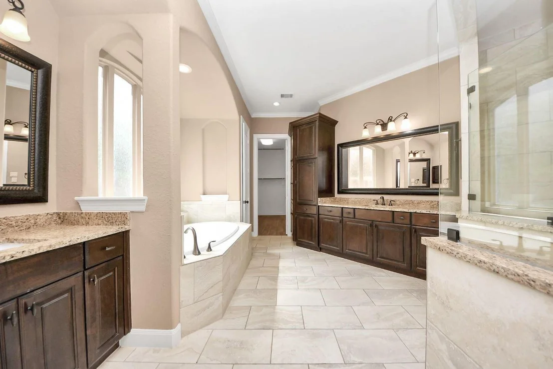 Photo of 102 Stonecrop Place