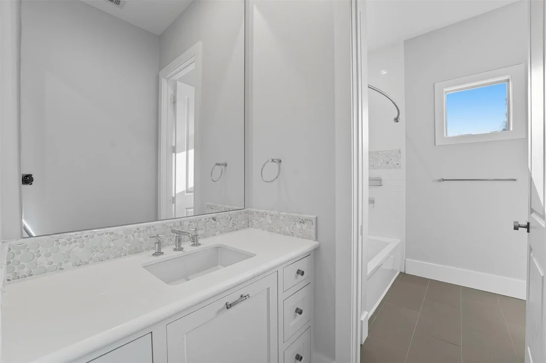Photo of 446 Faust Lane