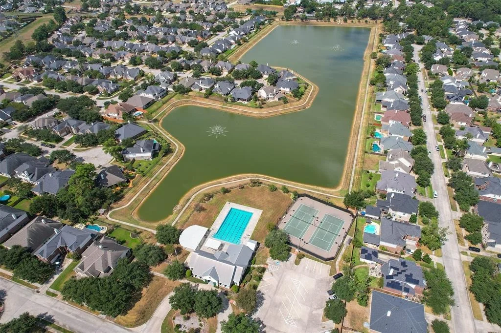Photo of 19531 Piney Lake Drive