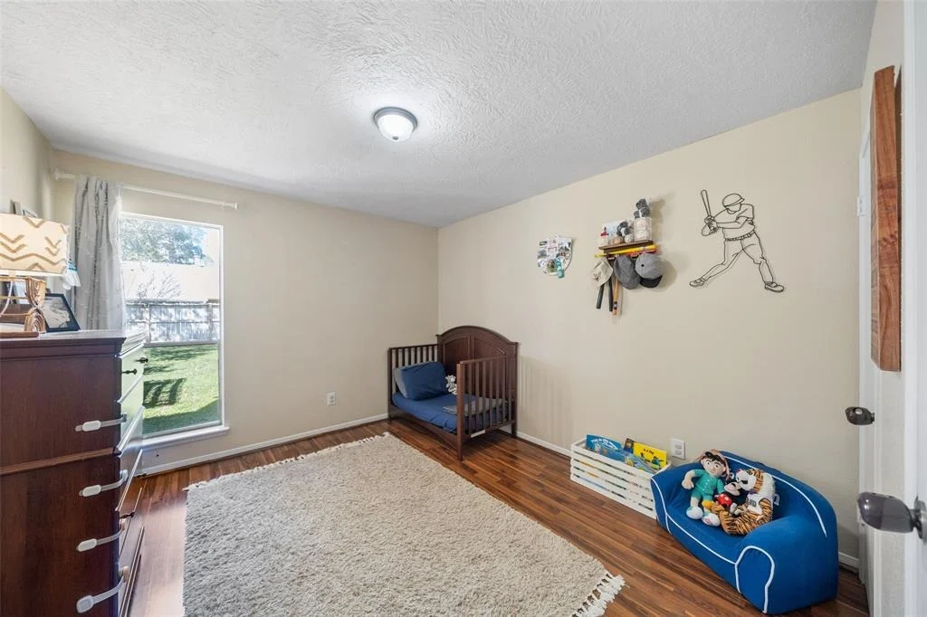 Photo of 5202 Rivertree Lane