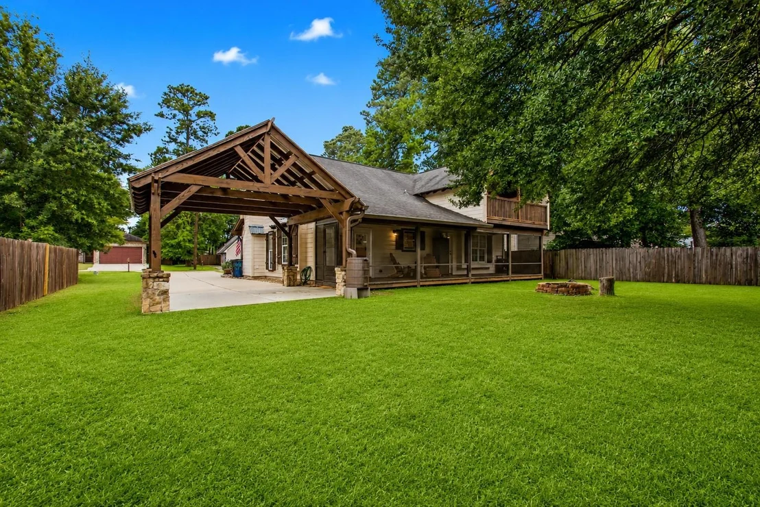 Photo of 312 Springwood Drive