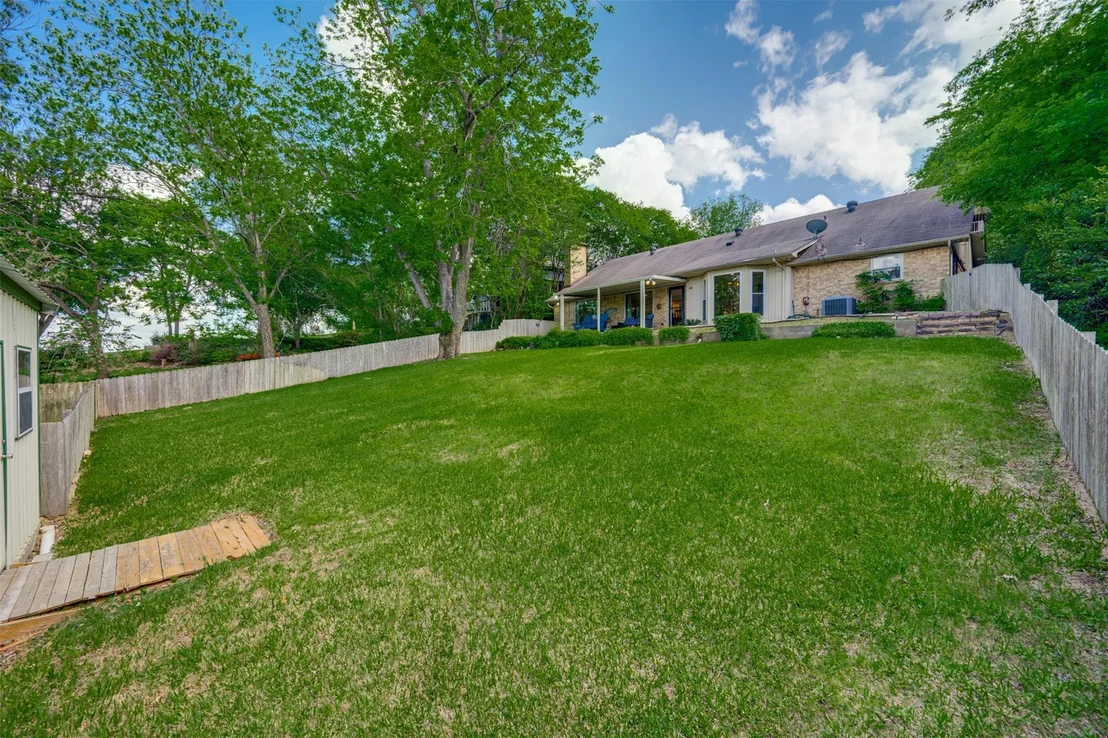 Photo of 23340 Three Points Drive