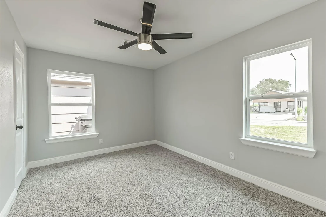 Photo of 8711 Othello Street
