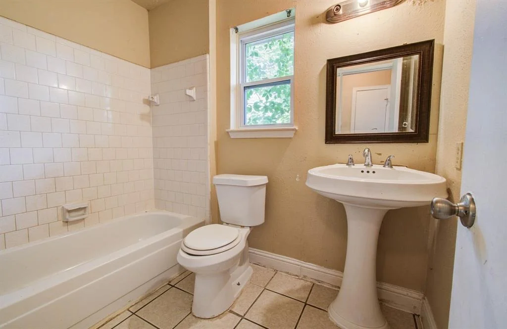 Photo of 10402 Eagle Glen Drive