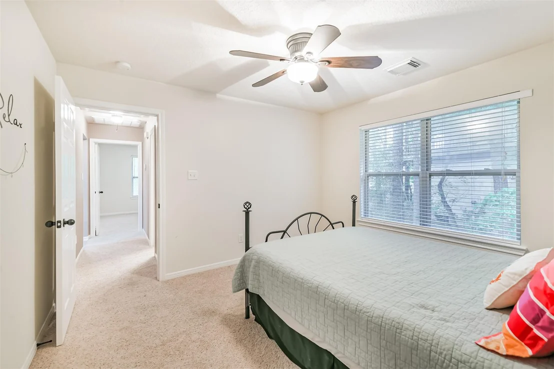 Photo of 10 Twinstone Court