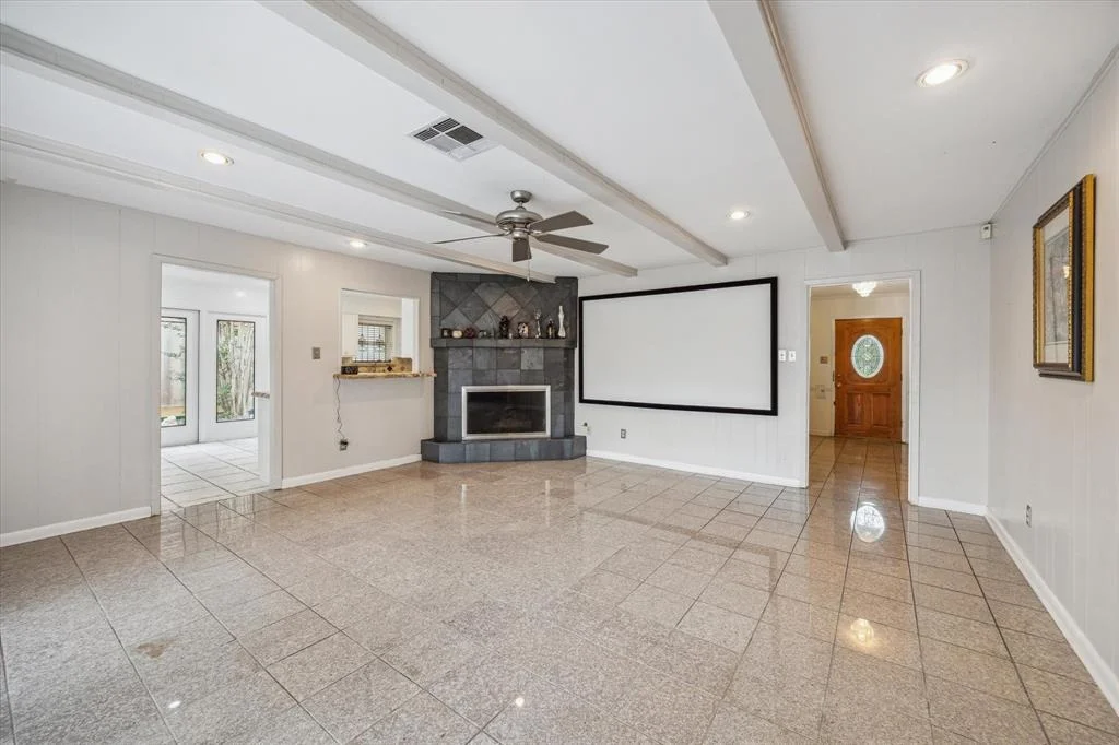 Photo of 2415 W T C Jester Boulevard