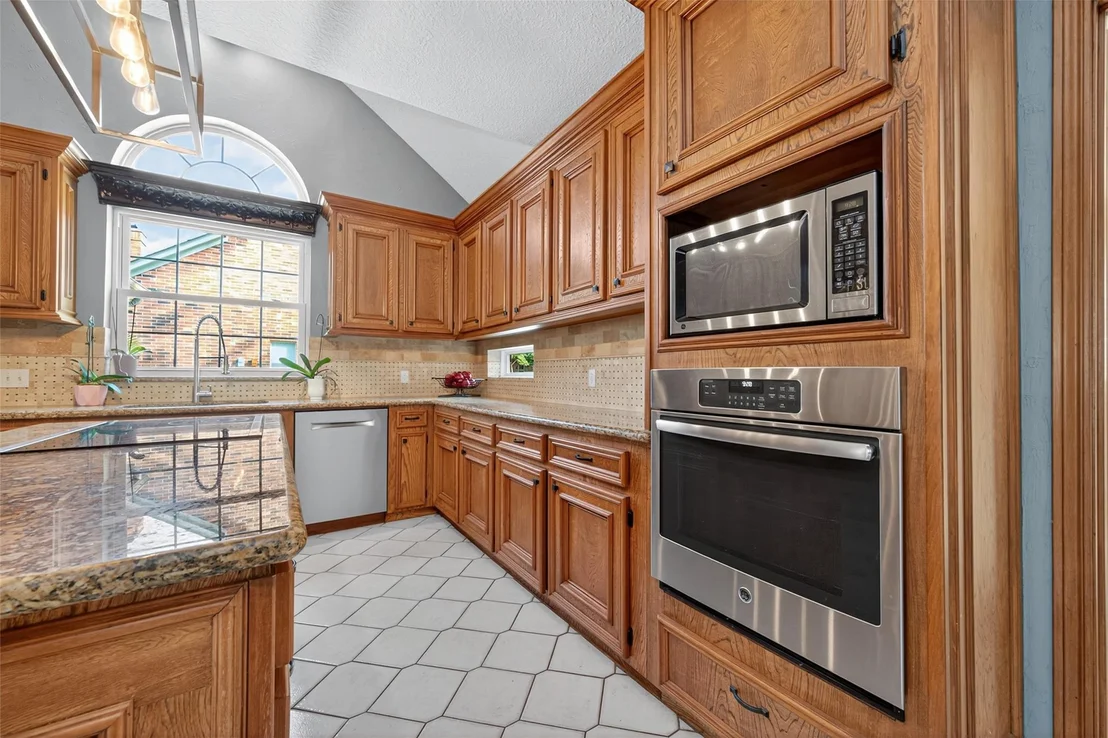 Photo of 17811 Woodlode Lane