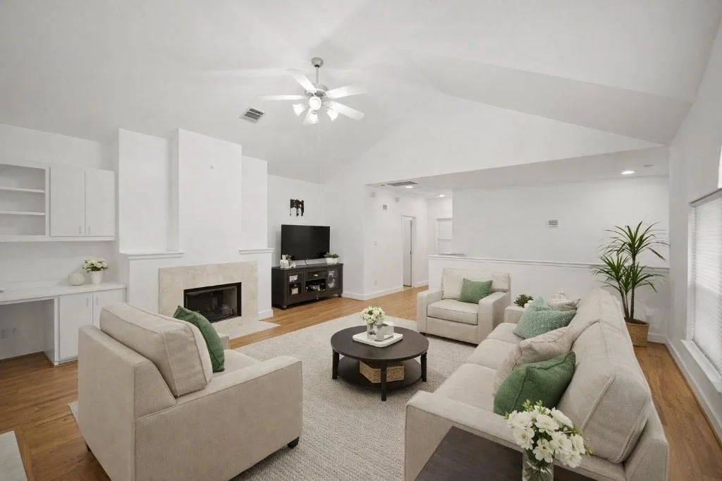 Photo of 8690 Meadowcroft Drive