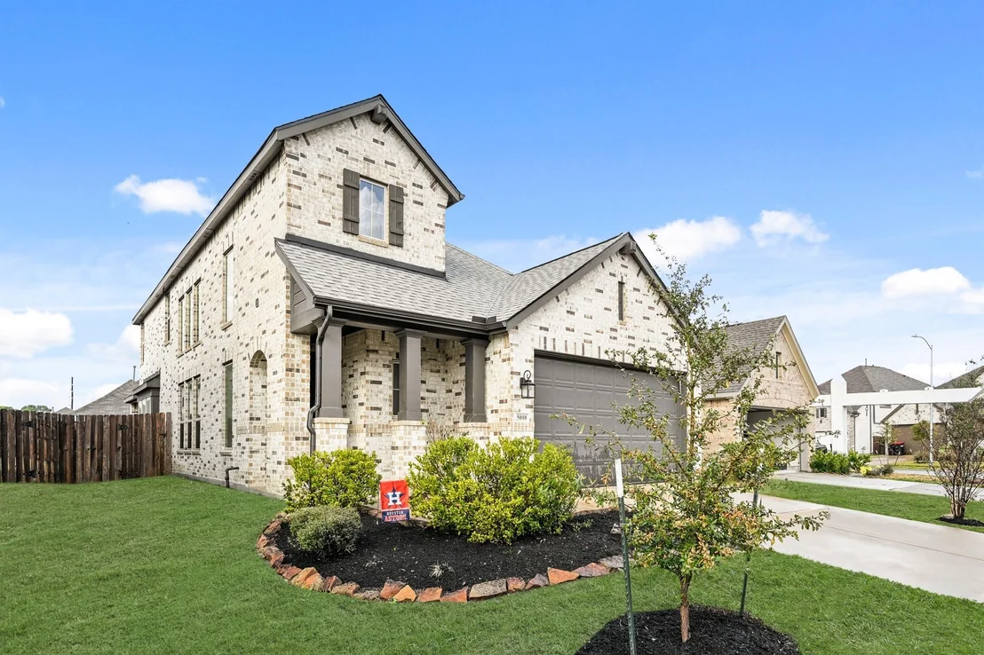 Photo of 5010 Chestnut Orchard Drive