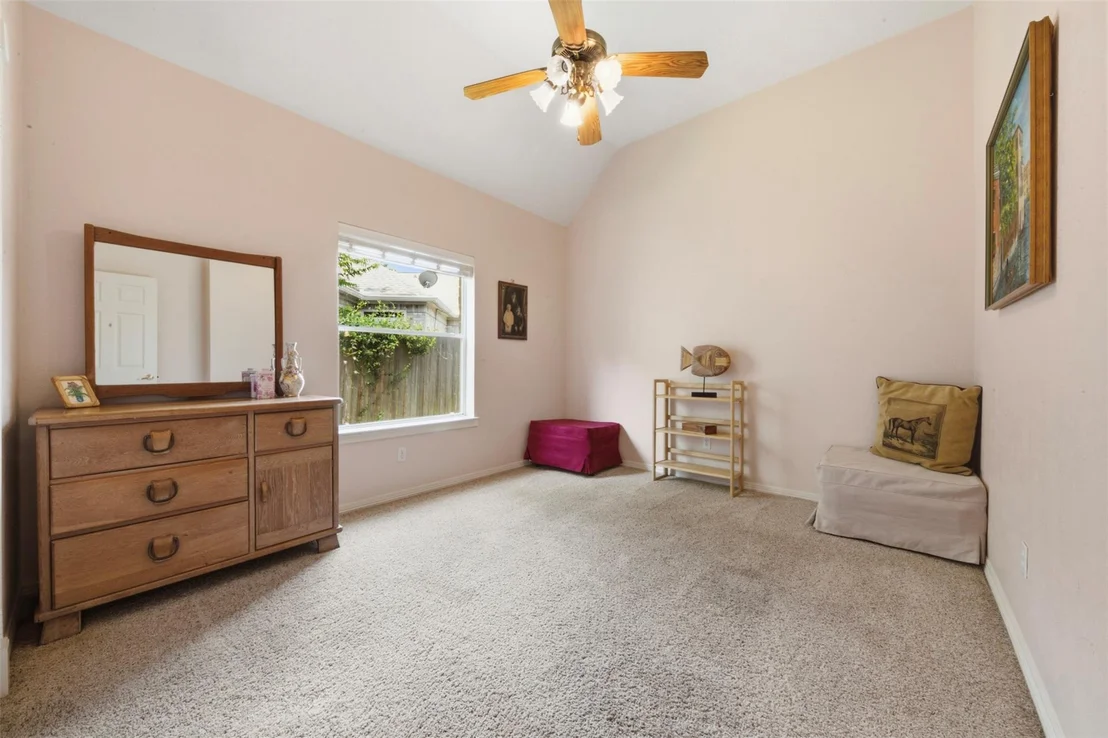 Photo of 7114 Centre Oaks Drive