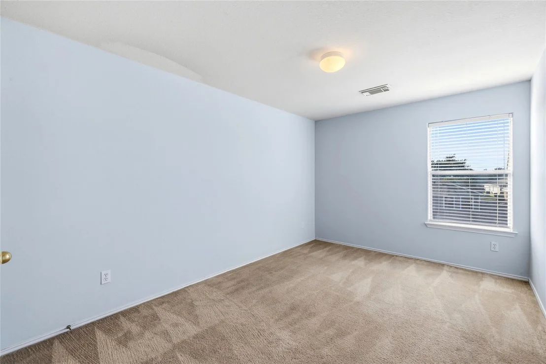 Photo of 606 Kiley Drive