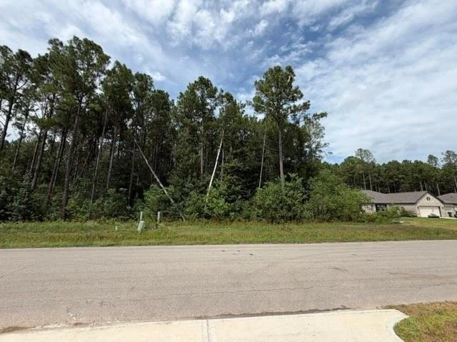Photo of 1527 Road 66114