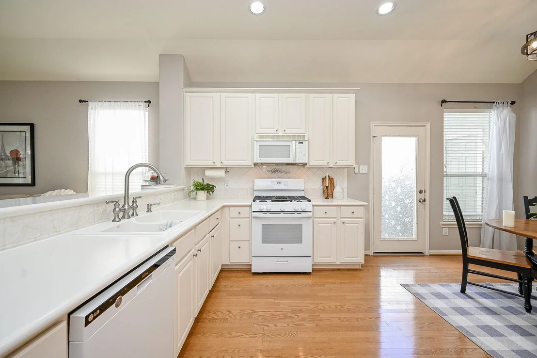 Photo of 21731 Shallow Glen Lane
