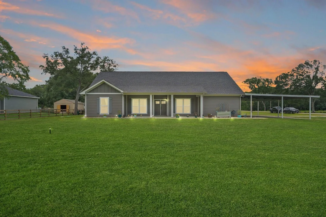 Photo of 2518 County Road 160