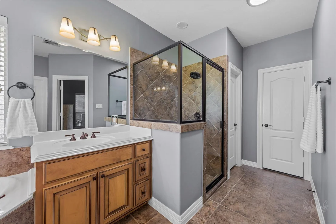 Photo of 3635 River Bend Drive