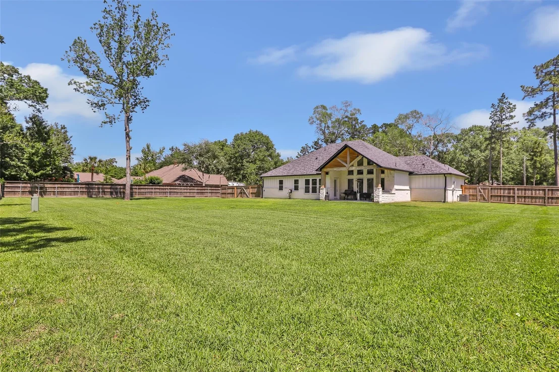 Photo of 2423 Roman Forest Boulevard