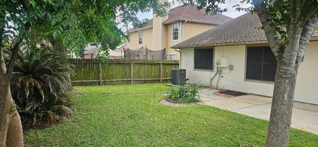 Photo of 13806 Cantwell Drive