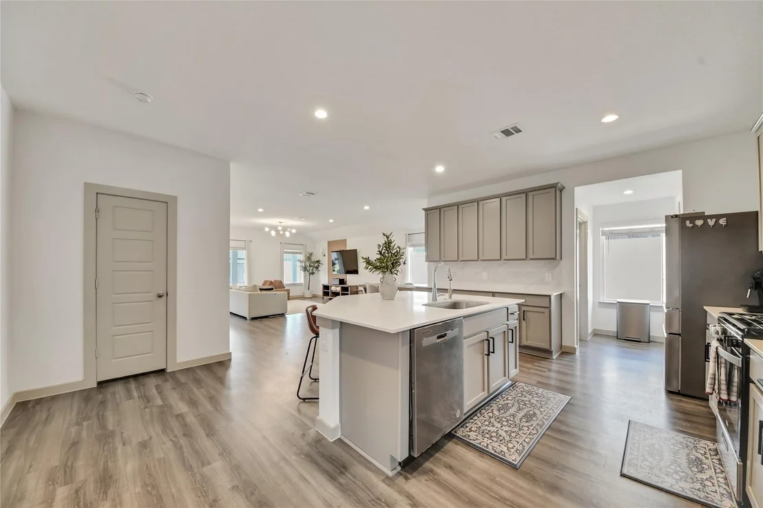 Photo of 1015 Kinder Sky Lane