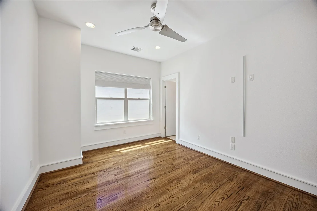 Photo of 5413 Jackson Street