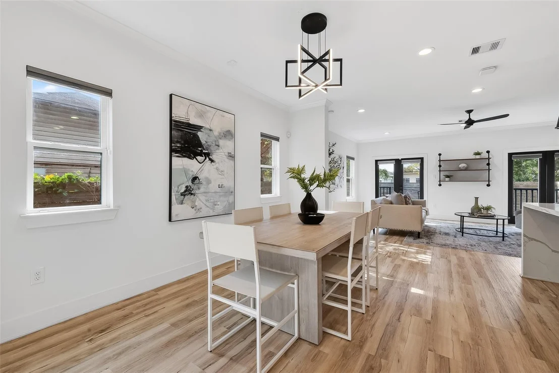 Photo of 3323 Cornell Street
