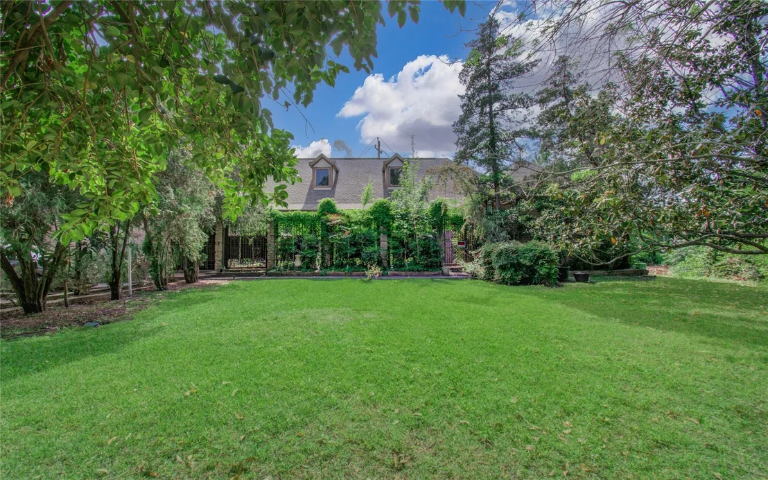 Photo of 9712 Longmont Drive