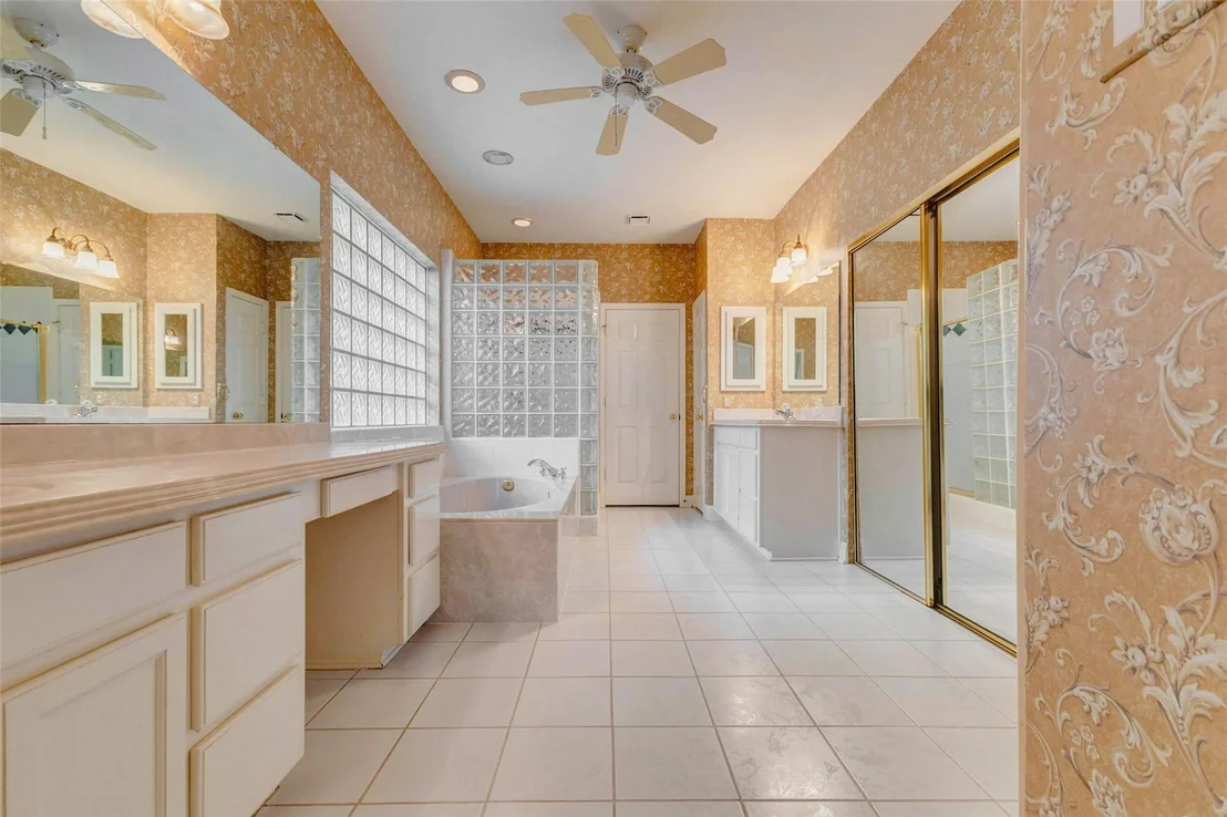 Photo of 2106 Shade Crest Drive