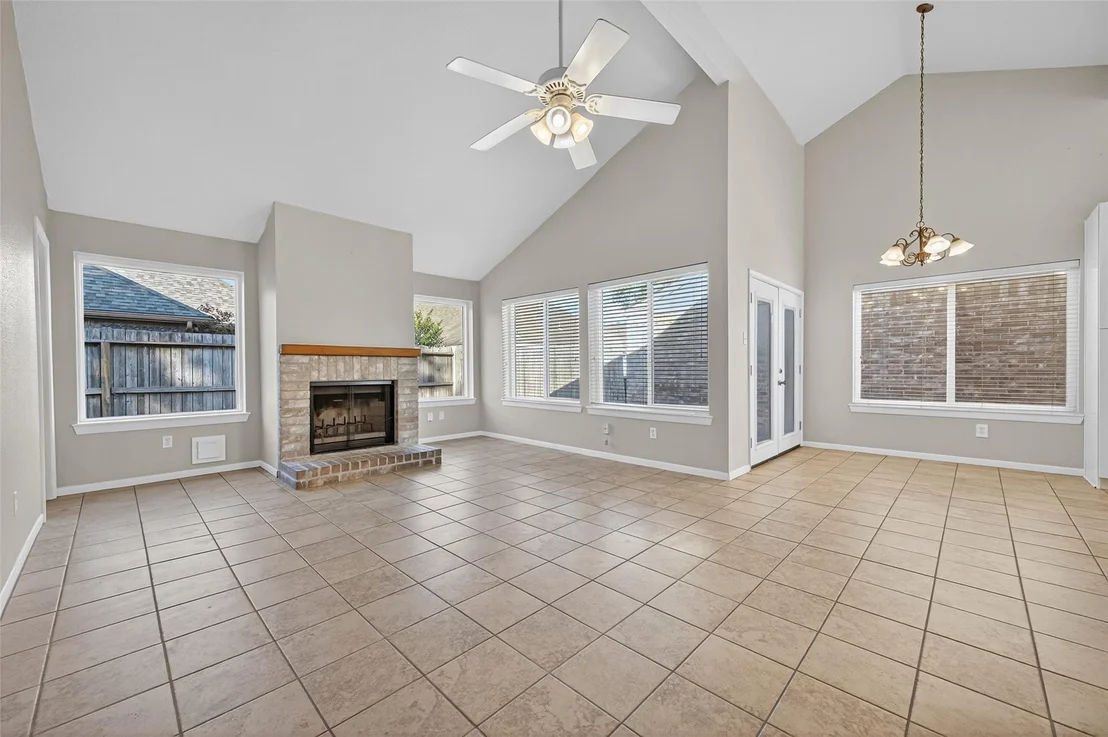 Photo of 18558 Trail Bend Lane