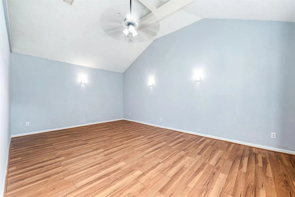 Photo of 1727 Oakwell Lane