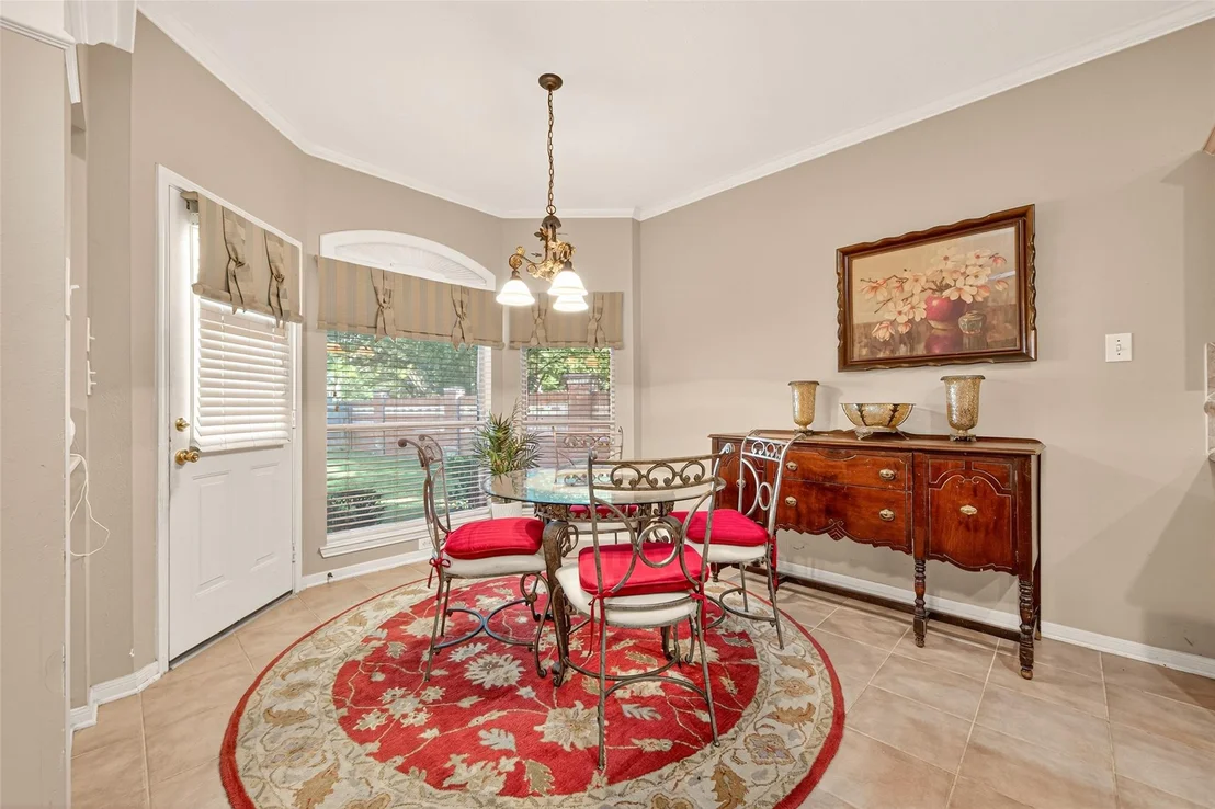 Photo of 10702 Fallsbridge Drive