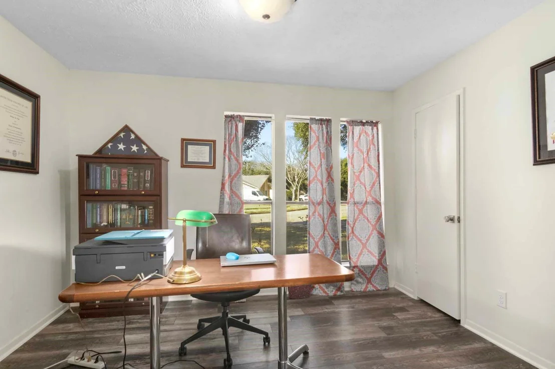 Photo of 2551 Buffalo Trail