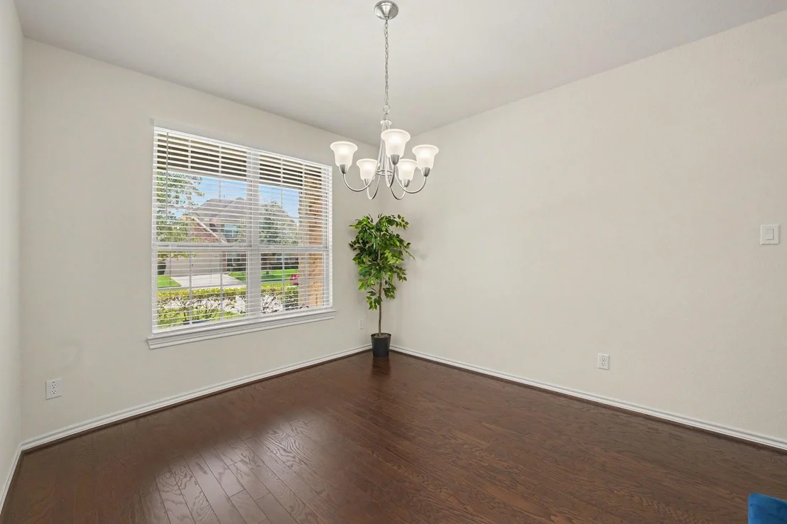 Photo of 24922 Meadowthorn Crest Lane