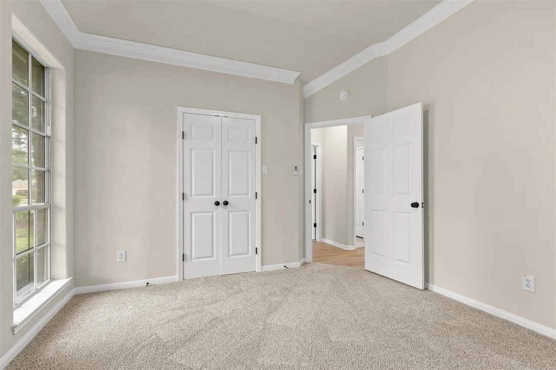 Photo of 19111 Emory Trail