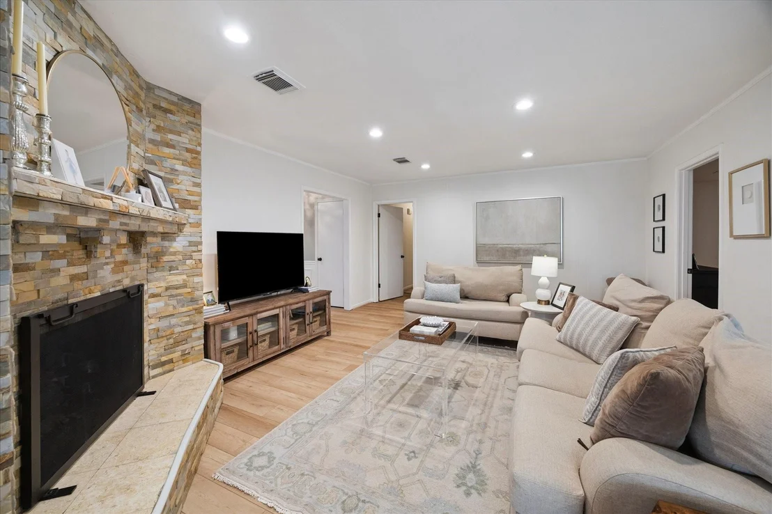 Photo of 2622 Anniston Drive