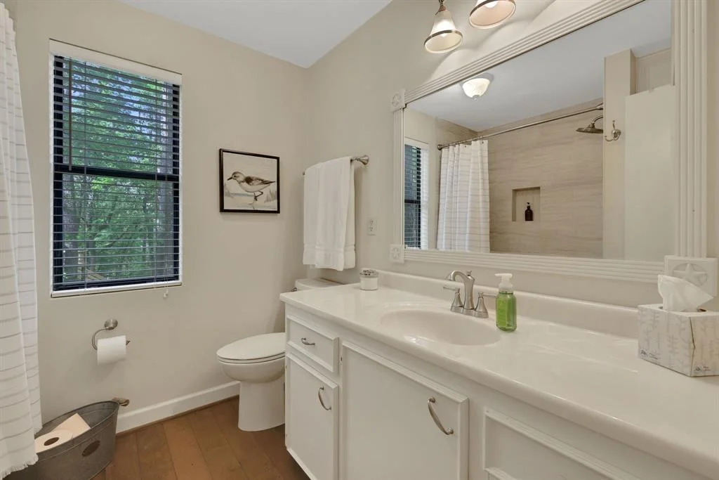 Photo of 1103 Lakeview Estates Drive