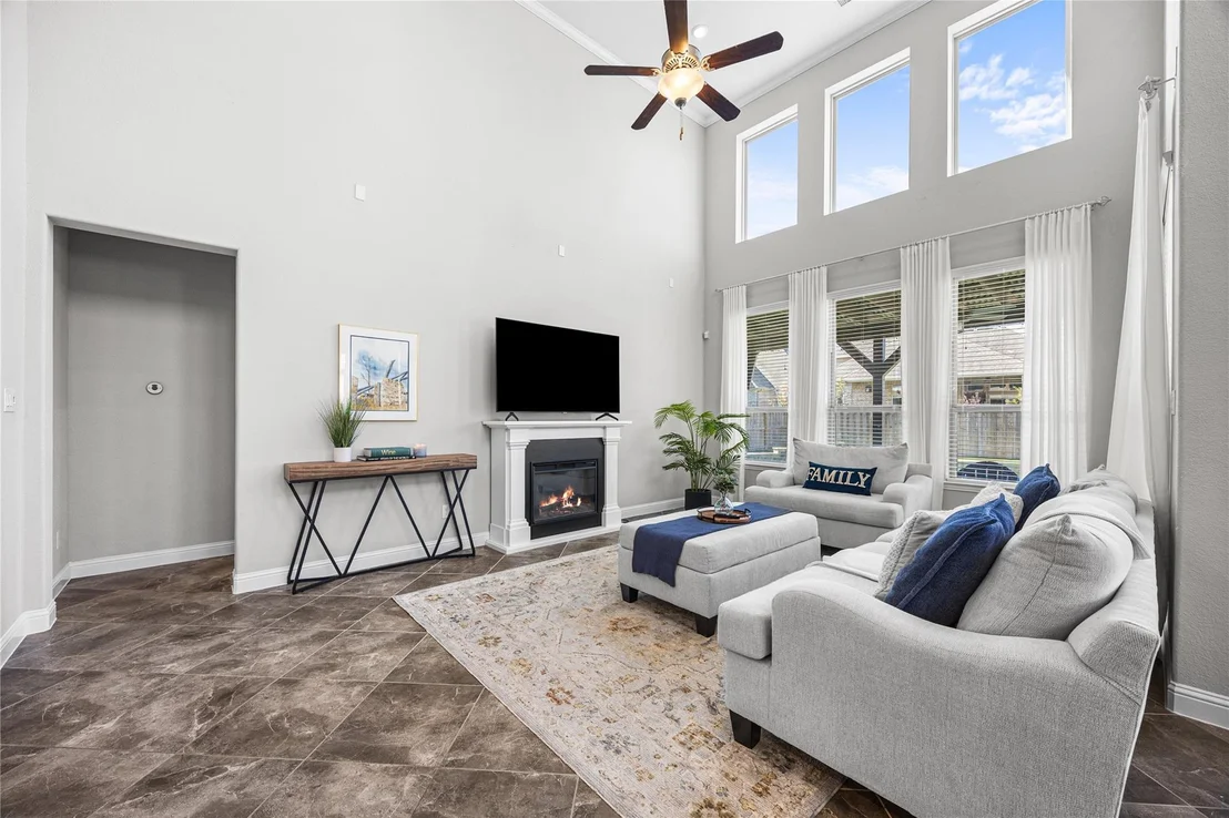 Photo of 4320 Silver Oak Place