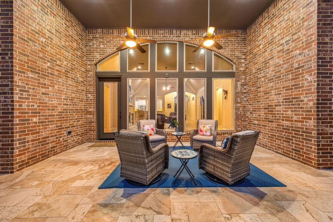 Photo of 2203 Draycutt Drive