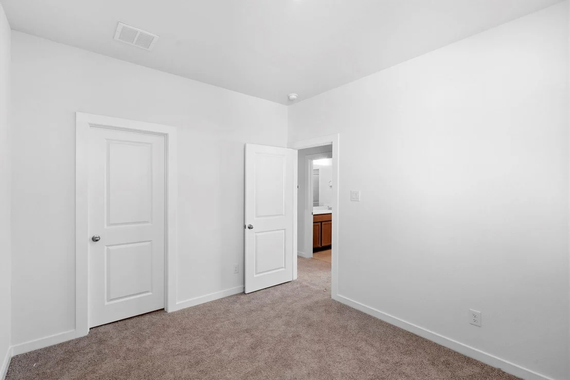 Photo of 3323 Verdant Lane