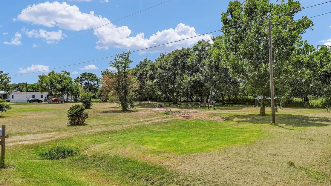 Photo of 2478 Brias Road