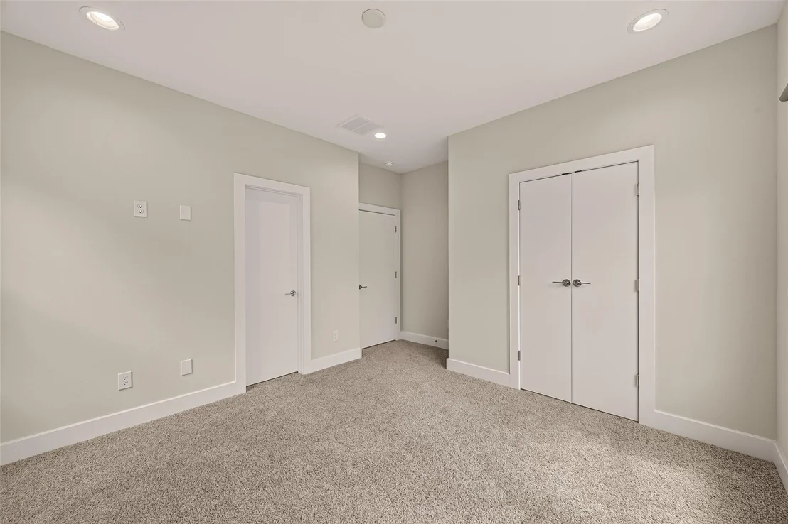 Photo of 3350 Pinemont Drive