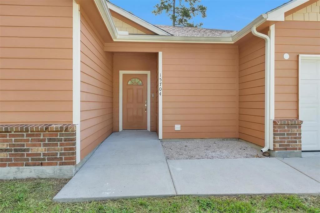 Photo of 15704 Sycamore Drive