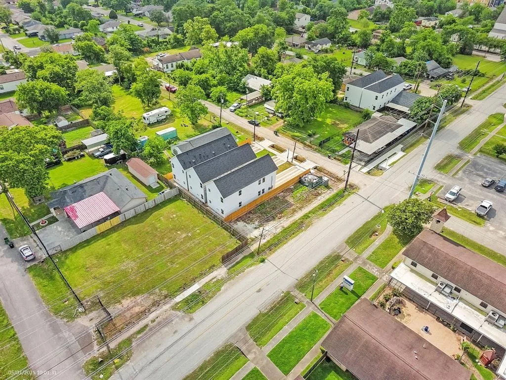 Photo of 405 Calloway Street