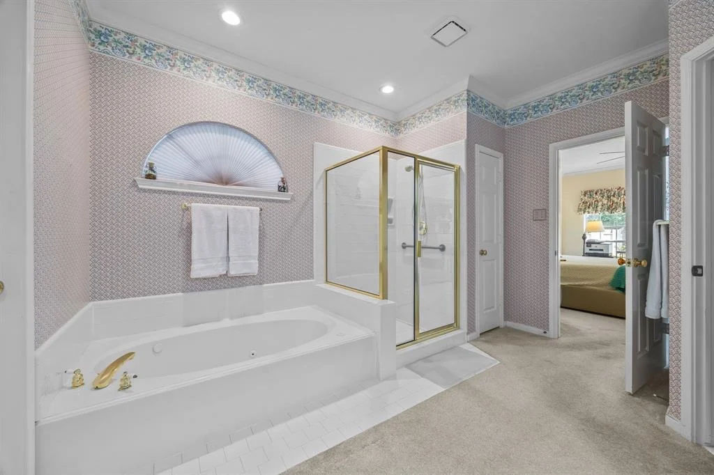 Photo of 4010 Walnut Pond Drive